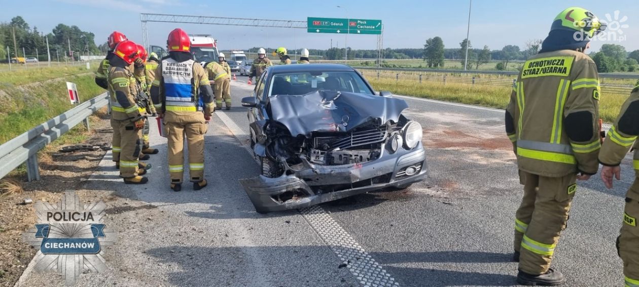 Zatrzymał się na środku S7 żeby... napić się wody. Doprowadził do kolizji