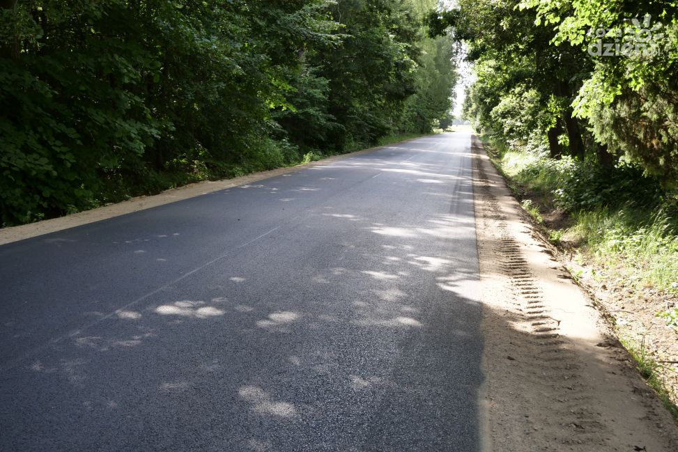 Remont drogi powiatowej Staroguby - Strzegowo zakończony