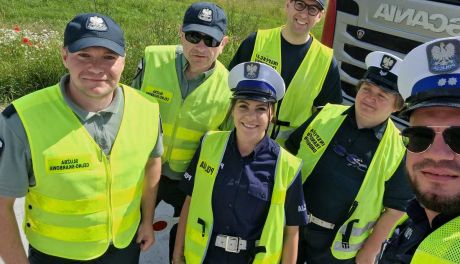 Policja na straży przepisów o transporcie drogowym w Ciechanowie