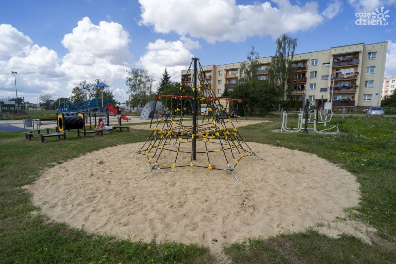 Modernizacja placu zabaw przy SP nr 3 w Ciechanowie