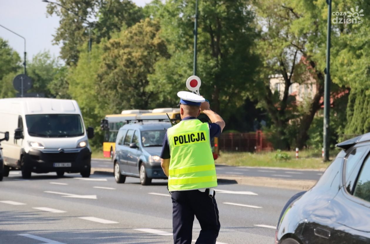 Policja zadba o bezpieczeństwo na drogach w długi weekend