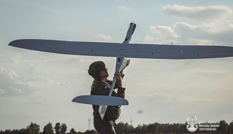 Loty treningowe pilotów FlyEye 5 Mazowieckiej Brygady Obrony Terytorialnej