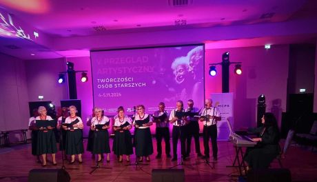 V Przegląd Artystyczny Twórczości Osób Starszych - Seniorzy z Mazowsza Pokazują Swój Talent!