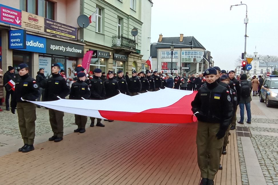 Przemarsz ulicami miasta i koncert w PCKiSz 