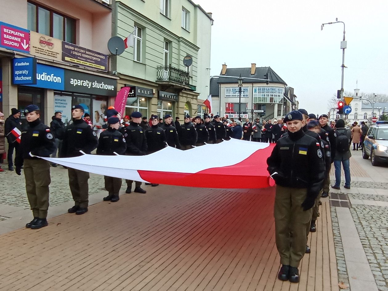 Przemarsz ulicami miasta i koncert w PCKiSz 