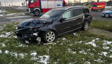 Nieustąpienie pierwszeństwa powodem groźnej kolizji w Ciechanowie