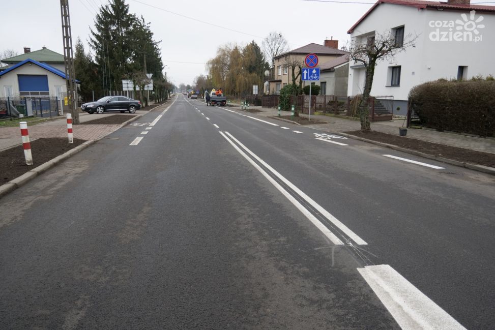 Kompleksowa przebudowa ulicy Płockiej w Mławie - nowa nawierzchnia, chodniki i ścieżka rowerowa