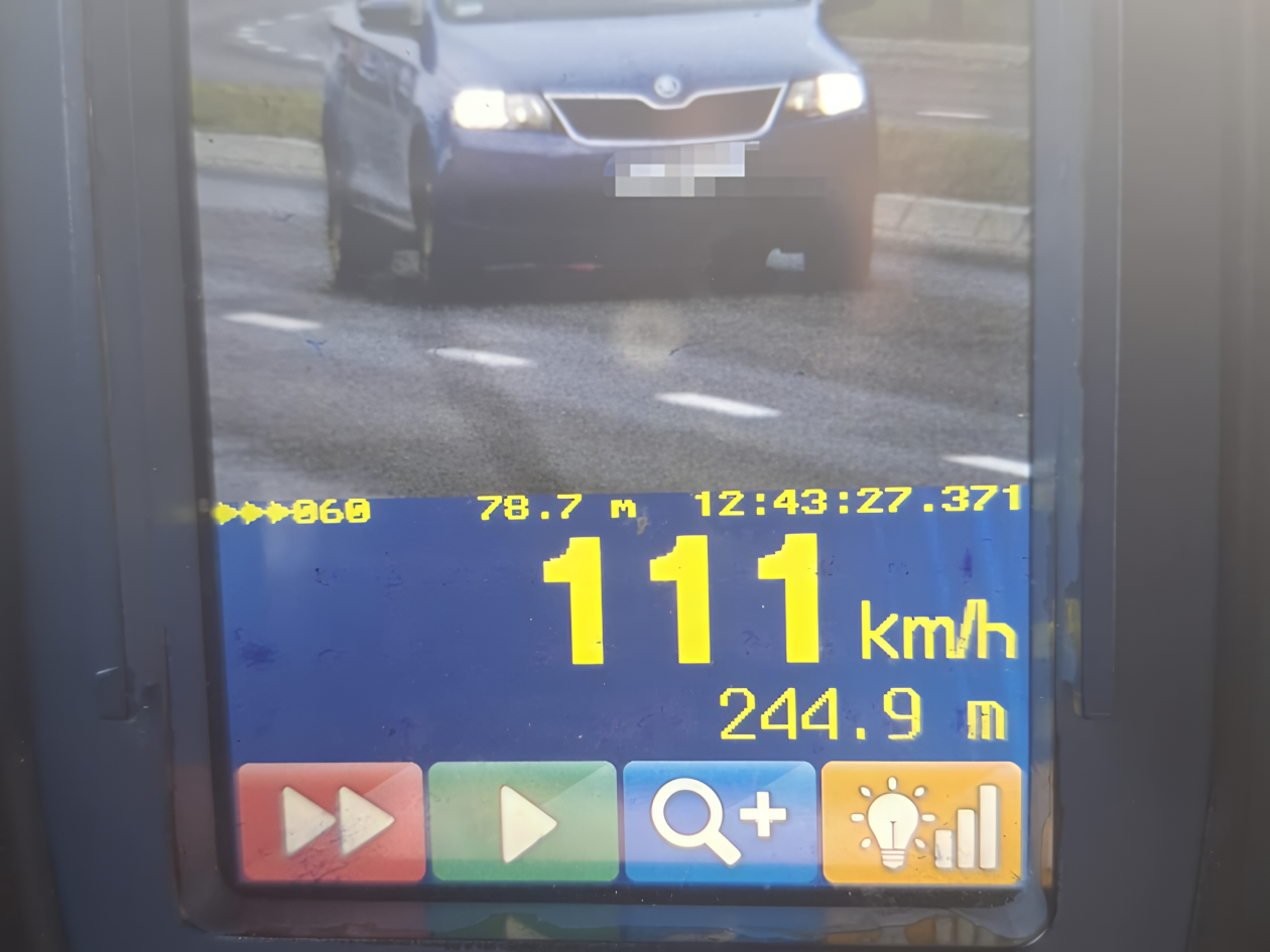 111 km/h w mieście - kierowca poniósł konsekwencje