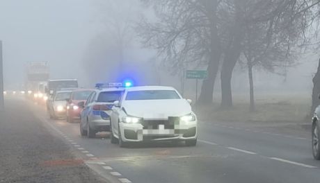 Brak bezpiecznej odległości przyczyną kolizji trzech aut w Chruszczewie