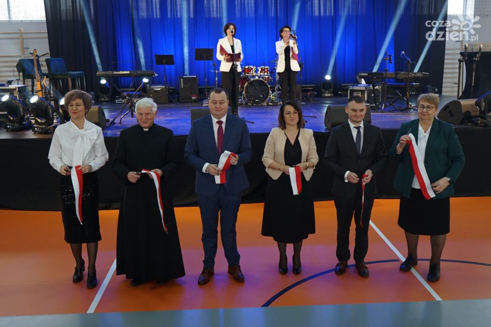 Nowe Inwestycje w Sońsku -  gminny żłobek i hala sportowa oficjalnie otwarte