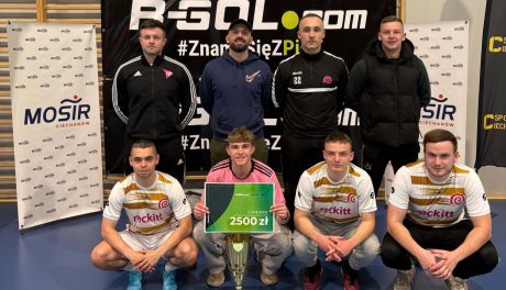 Znamy zwycięzców Amatorskiej Ciechanowskiej Ligi Futsalu 2024/2025 