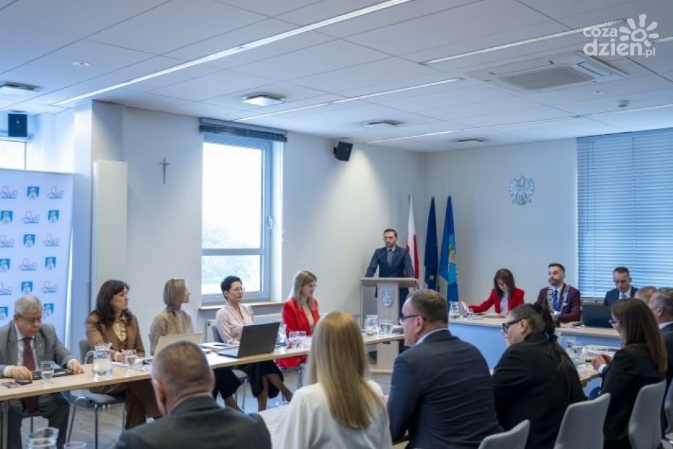 Prezydent Ciechanowa z absolutorium. Rada Miasta pozytywnie oceniła budżet za 2024 rok