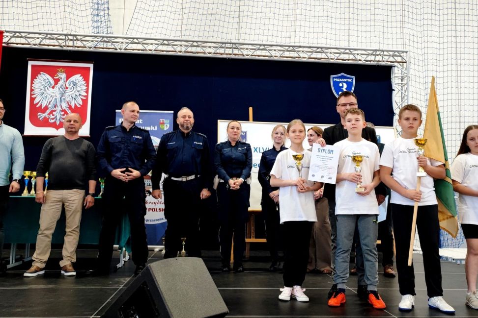 Młodzi mistrzowie bezpieczeństwa wyłonieni. Wielkie emocje na rejonowym finale turnieju BRD w Przasnyszu