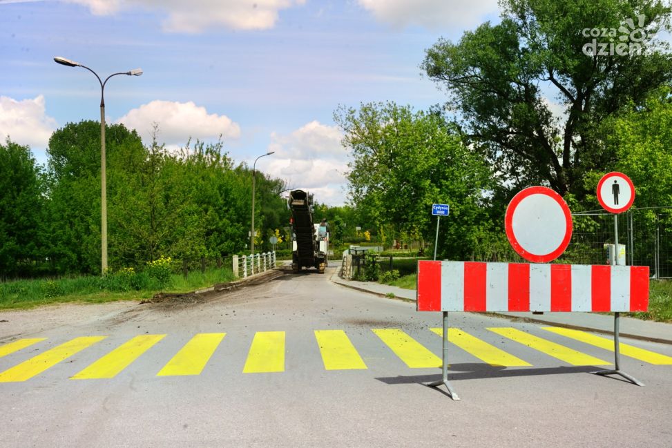 Rusza kluczowa przebudowa mostu na Augustiańskiej w Ciechanowie! Nowa przeprawa przez Łydynię – większa i nowocześniejsza