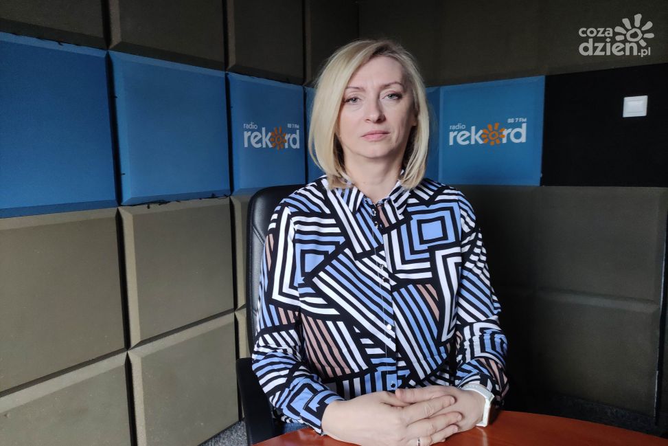 Iwona Robakowska: Gminne biblioteki mają utrudnione zadania, ale radzą sobie świetnie