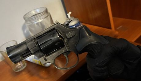 #PILNE Zlikwidowali u nas gang, przejęli broń i 9 kg narkotyków. Kulisy wielkiej akcji policji