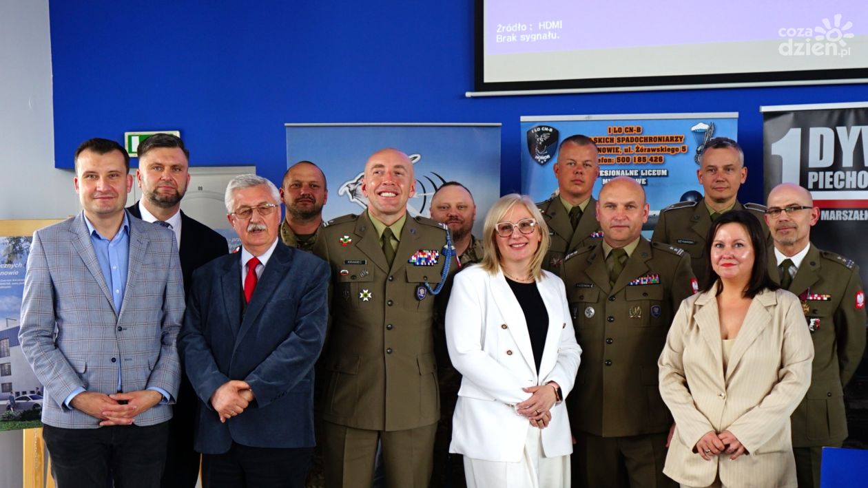 Śmierć kolegi, tęsknota i cisza po powrocie