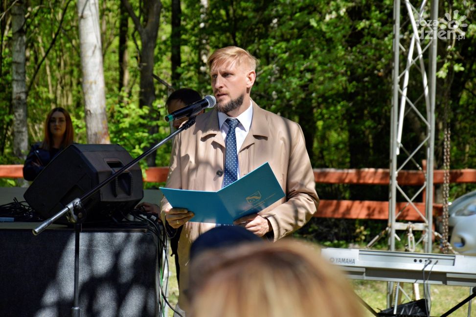Łukasz Kapczyński: Związki Glinojeckie są w sercu Karola Nawrockiego  