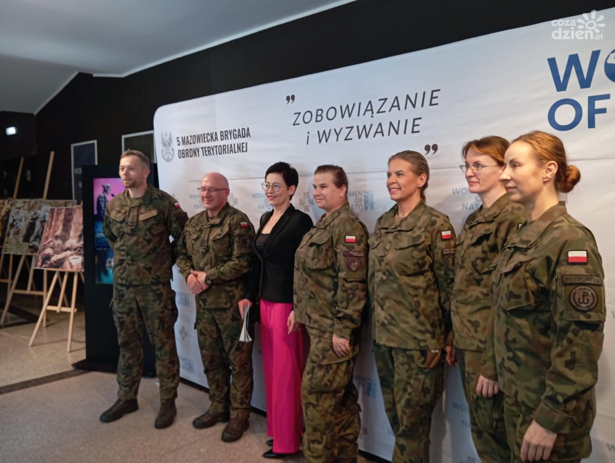 Kobiety w Wojsku Polskim - rosnąca siła i profesjonalizm, ale czy bez barier?