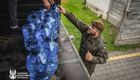 Wojsko dostarcza wodę mieszkańcom gminy Baboszewo
