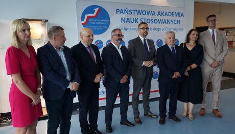 Minister nauki Marcin Kulasek z wizytą w PANS Ciechanów. Padły ważne deklaracje wsparcia
