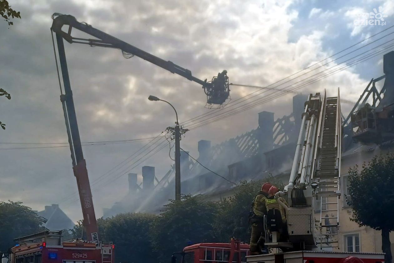 Duży pożar w centrum Mławy