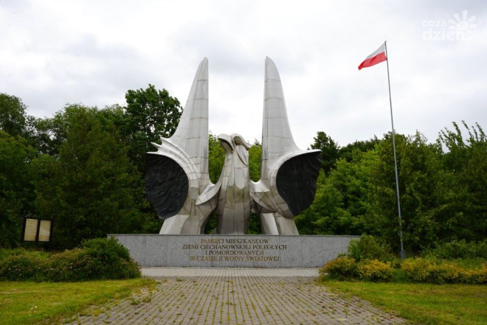 Pomnik "Orła" w Ciechanowie zostaje