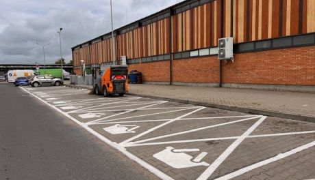 Miejsca parkingowe z koszykiem – nowość w Ciechanowie