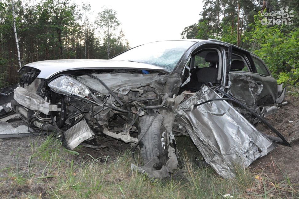 17 wypadków drogowych, 24 osoby ranne to bilans pierwszego weekendu wakacji na mazowieckich drogach