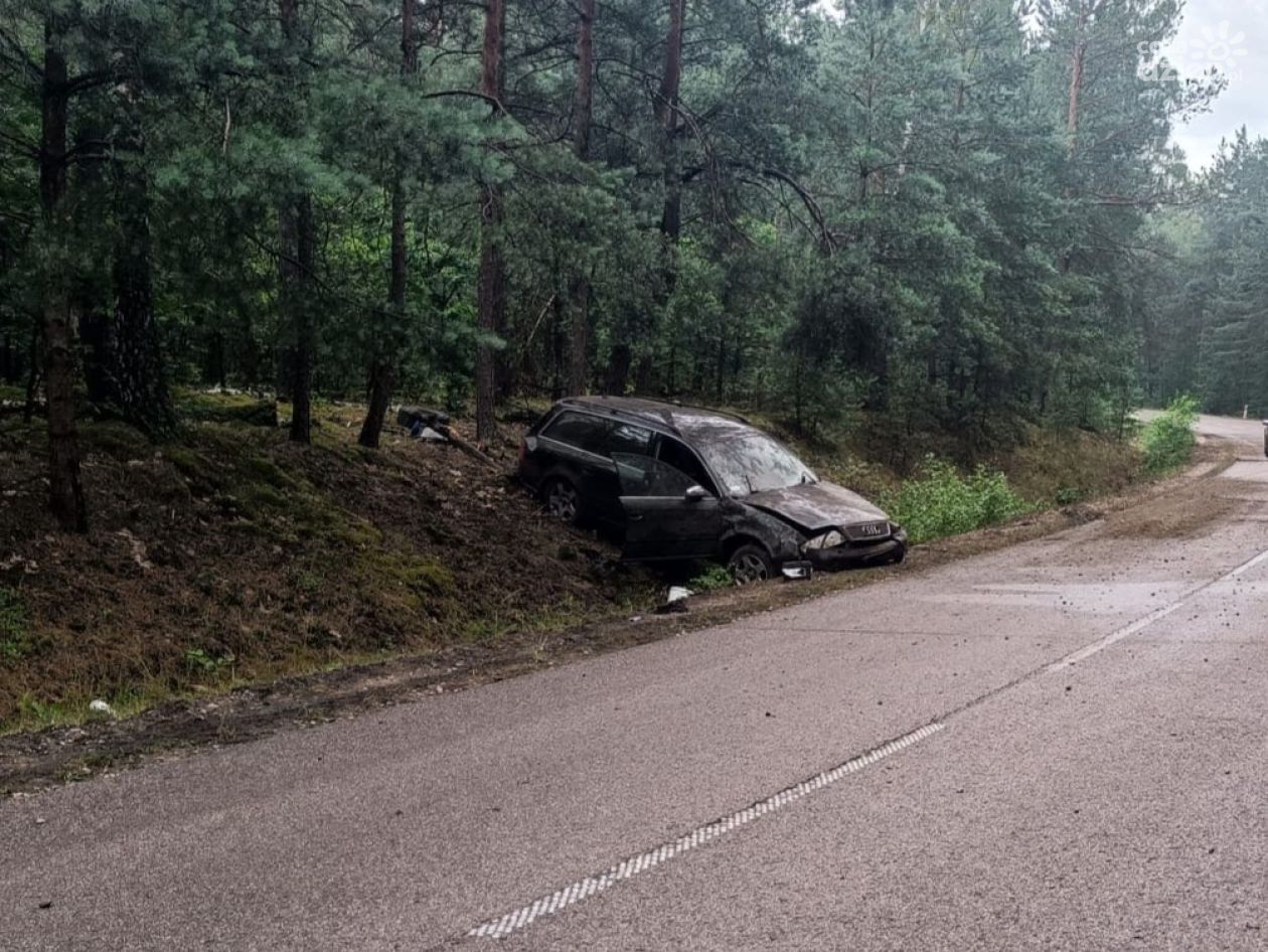 Kierowca Audi był pijany, naćpany i miał 3 zakazy sądowe.
