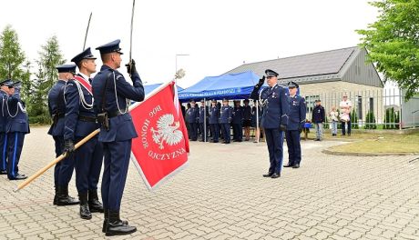 Święto Policji w Przasnyszu pod znakiem dwóch jubileuszy - awanse, odznaczenia i wyrazy uznania dla policjantek