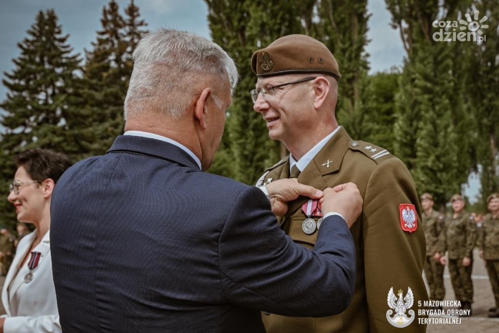 Uroczyste obchody święta 5 Mazowieckiej Brygady Obrony Terytorialnej w Ciechanowie