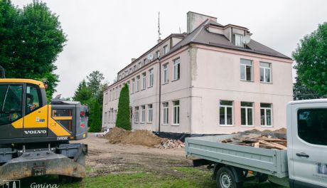 Nowe inwestycje w Gminie Ciechanów: wodociąg, drogi i modernizacja szkoły